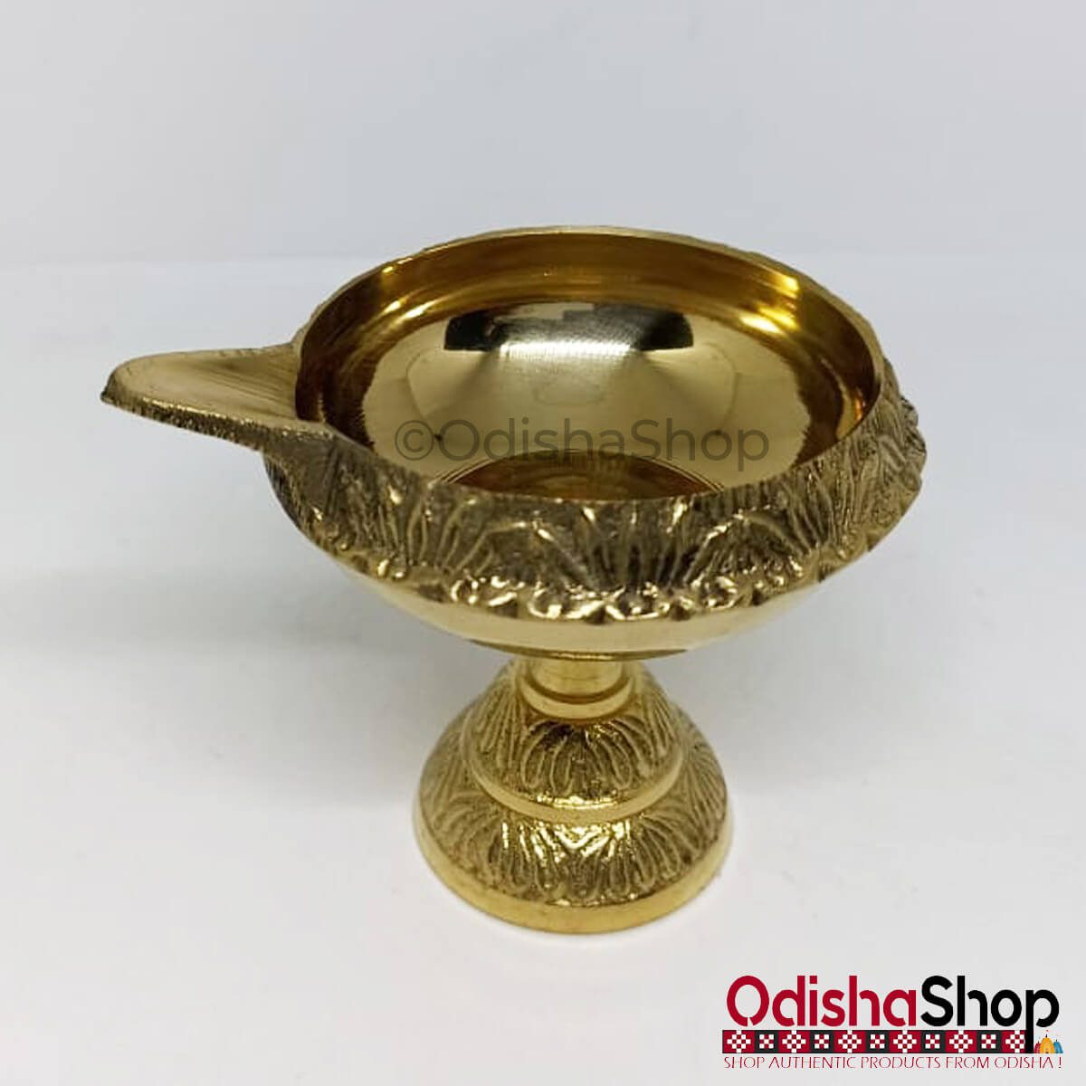 Brass Diya for Puja Handmade Pital Jyot Diva Table Diya - Home Decorative Oil Lamp for Puja